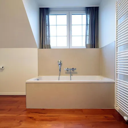 Villa Stille Rust V Modern In *